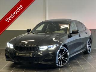 BMW 3-SERIE 318i High Executive NAP|BMW Garantie|Laser|Stuurverw.|Elekt.Kofferklep|Schuifdak|Dodehoek|