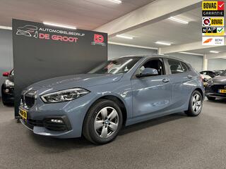 BMW 1-SERIE 118i Business Edition/ Nederlandse auto/ Eerste eigenaar/ Parkeersensoren voor en achter/ Achteruitrijcamera