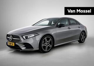 MERCEDES-BENZ A-KLASSE 180 Business Solution AMG 136PK | AMG Line | Half-Lederen Bekleding | Stoelverwarming | Achteruitrijcamera | Apple CarPlay & Android Auto
