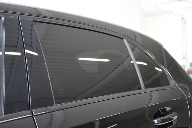 Mercedes-Benz A-Klasse 250 e AMG Line | SoH 96% | Sfeerverlichting | Navigatie | Black pakket | Sportstoelen