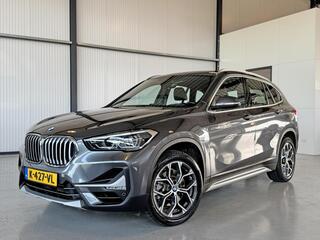 BMW X1 sDrive20i High Executive|Leder|HuD|18