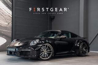 PORSCHE 911 3.8 Turbo S *Keramisch / Burmester / Lift-Systeem / Carbon / Stoelventilatie / Nachtzicht / Vierwielbesturing*