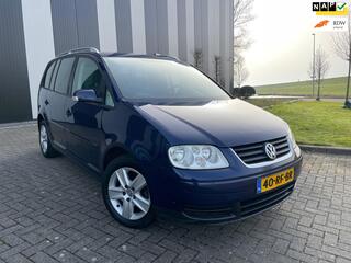 Volkswagen Touran (2003 - 2010)