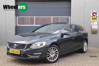 VOLVO V60 2.4 D6 AWD Plug-In Hybrid Summum, Stoelverwarming, Schuifdak, Trekhaak