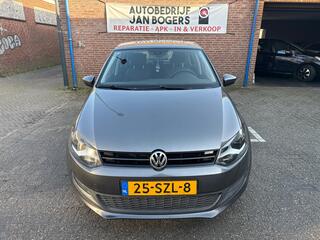 Volkswagen Polo (2009 - 2017)