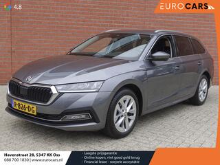 SKODA OCTAVIA Combi 1.0 TSI 110pk Business Edition Plus Navigatie Apple Carplay/Android Auto Camera Parkeersensoren Elektrische achterklep Blind Spot Assist Adaptive Cruise Control Virtual Cockpit Stoelverwarming Ledverlichting Sfeerverlichting Climate Control