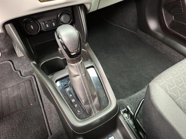 Suzuki Swift 1.2 Select Smart Hybrid | BTW   | Lage km stand | 10 jaar garantie |