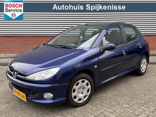 PEUGEOT 206 1.4 Air-line 2 | Airco | 5-drs | Nette auto | Goed onderhouden |