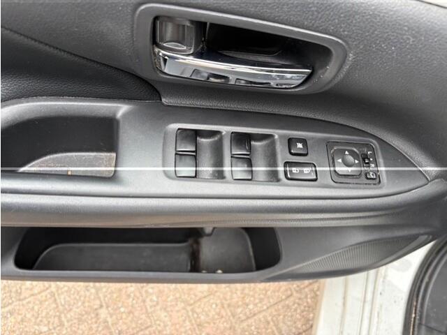 Mitsubishi Outlander 2.0 PHEV instyle+ APK T/M 4-3-2027
