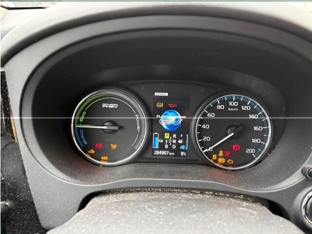 Mitsubishi Outlander 2.0 PHEV instyle+ APK T/M 4-3-2027