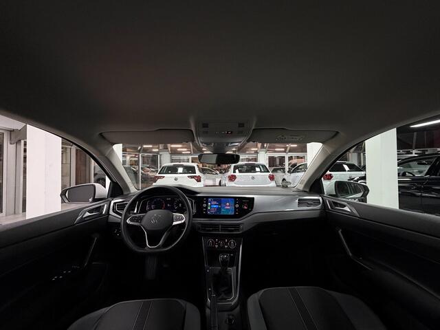Volkswagen Polo 1.0 TSI Highline|Carplay|Virtual| IQ-Light |