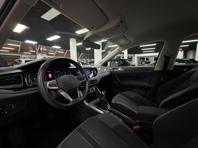 Volkswagen Polo 1.0 TSI Highline|Carplay|Virtual| IQ-Light |