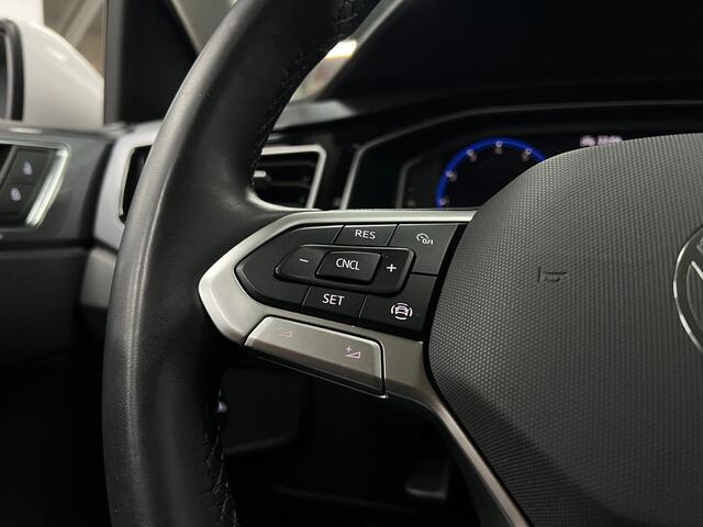 Volkswagen Polo 1.0 TSI Highline|Carplay|Virtual| IQ-Light |