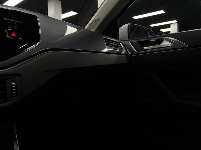 Volkswagen Polo 1.0 TSI Highline|Carplay|Virtual| IQ-Light |