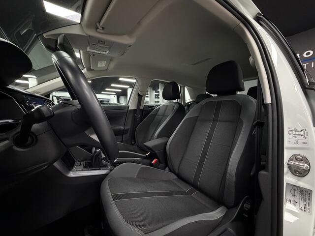 Volkswagen Polo 1.0 TSI Highline|Carplay|Virtual| IQ-Light |
