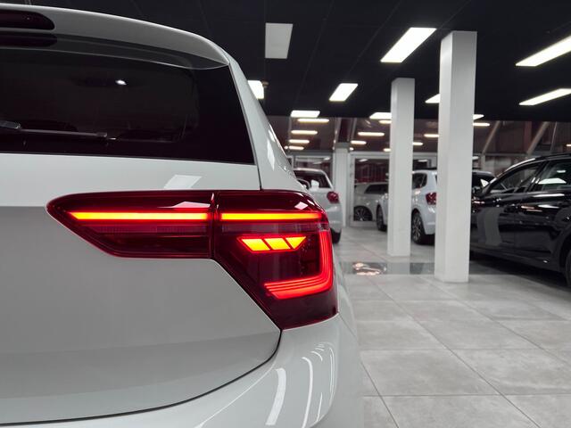 Volkswagen Polo 1.0 TSI Highline|Carplay|Virtual| IQ-Light |