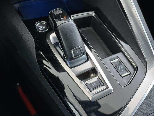 Peugeot 5008 T 131PK Automaat 7-Persoons 360�Camera Apple Carplay Android Navi Ecc Cruise Control Active Pack Business LMV Pdc Bluetooth Isofix Led Verkeersbo
