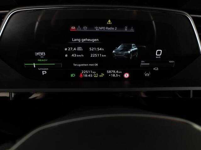 Audi Q8 e-tron 50 quattro Edition 95 kWh 340pk | SOH 96% | Lederen bekleding | | 20 inch lichtmetalen velgen | Elektrisch verstelbare voorstoelen met geheu