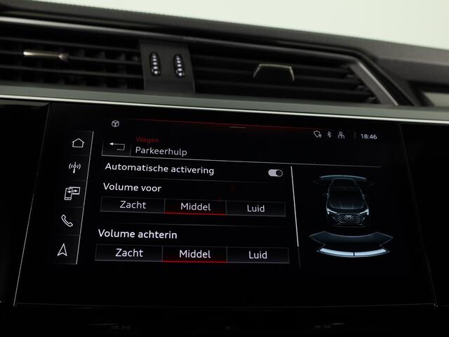Audi Q8 e-tron 50 quattro Edition 95 kWh 340pk | SOH 96% | Lederen bekleding | | 20 inch lichtmetalen velgen | Elektrisch verstelbare voorstoelen met geheu