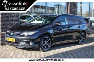 Toyota Auris Touring Sports