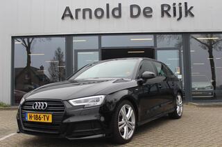 AUDI A3 SPORTBACK 30 TFSI Advance Sport