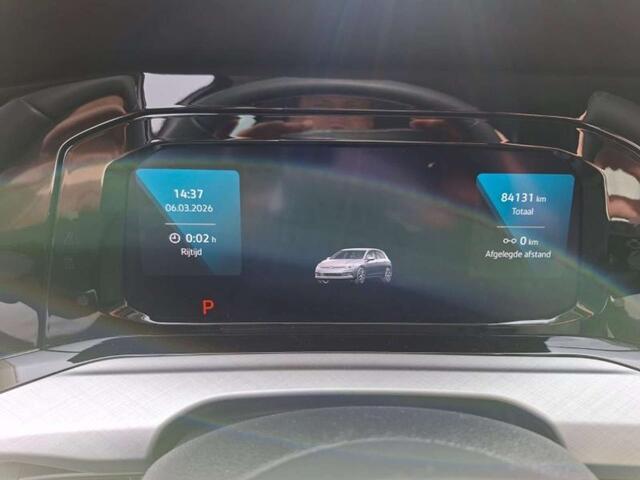 Volkswagen Golf Life eTSI