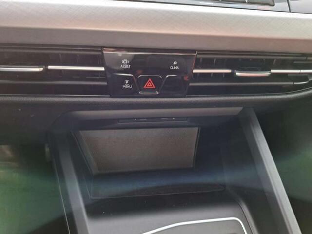 Volkswagen Golf Life eTSI