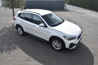 BMW X1 18Ia  S-Drive Navi/Leder/4Season