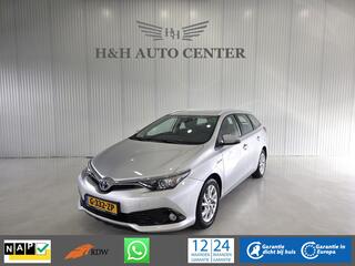 Toyota Auris Touring Sports