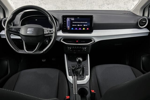 Seat Arona 1.0 TSI Style Business Intense | Virtual Cockpit | Navi Premium | Clima | Apple CarPlay | Stoelverwarming