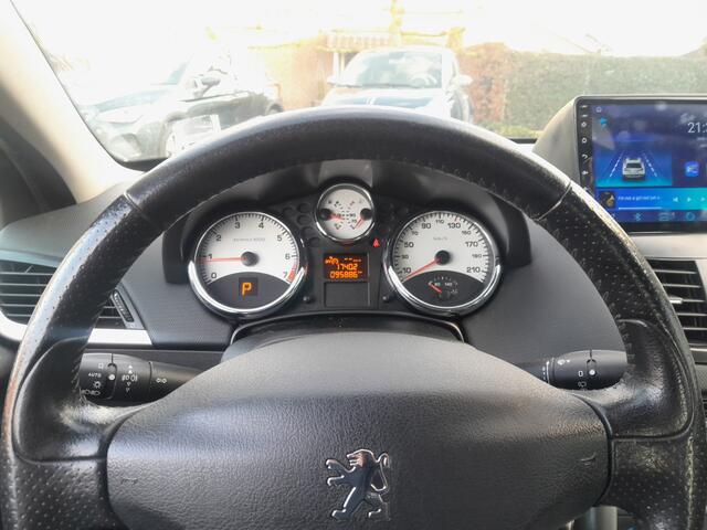 Peugeot 207 1.6 VTi XS - Automaat - Airco - 5 Deurs