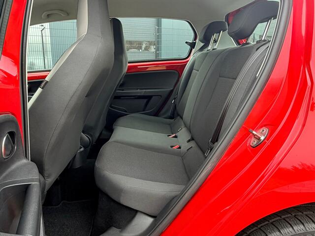 Volkswagen UP 1.0 high up BlueMotion
