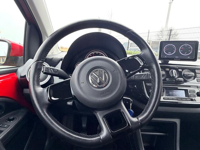 Volkswagen UP 1.0 high up BlueMotion