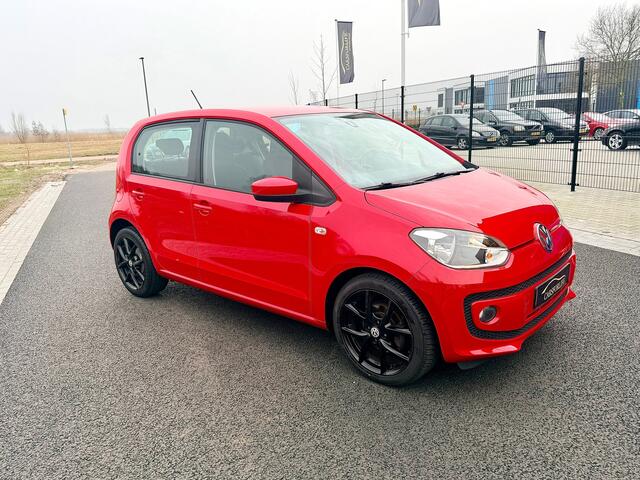 Volkswagen UP 1.0 high up BlueMotion