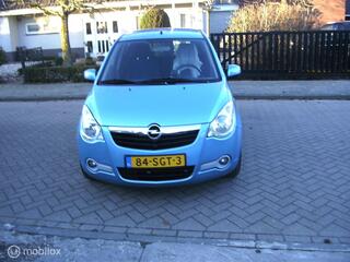 Opel Agila