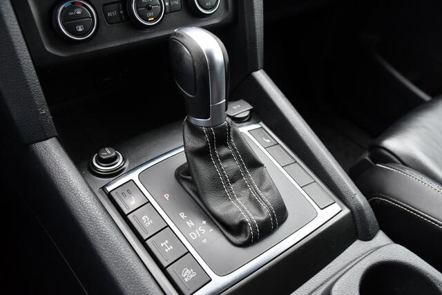 Volkswagen Amarok 3.0 V6 TDI 4Motion DC Highline Camera, Cruise, Carplay, Stoelverwarming, Leder, LED, 4x4, Automaat, 225pk, 3300kg Trekhaak, Uniek