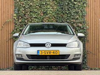 Volkswagen Golf VII