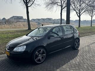 Volkswagen Golf V