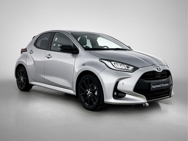 Toyota Yaris 1.5 Hybrid Executive | Navigatie | Parkeersensoren voor+achter | Blind Spot Monitor |