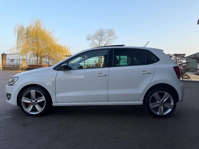 Volkswagen Polo 1.2 TSI Match 105 PK DSG Panoramadak/Airco/Xenon/LED/Car Play/Android Auto/17 Inch/PDC/Stoelverwarming/Apk 03-2027