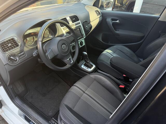 Volkswagen Polo 1.2 TSI Match 105 PK DSG Panoramadak/Airco/Xenon/LED/Car Play/Android Auto/17 Inch/PDC/Stoelverwarming/Apk 03-2027