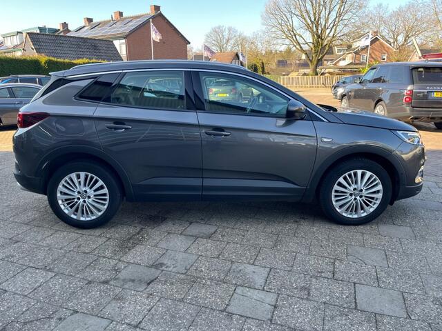 Opel Grandland X 1.2 TURBO BUS.AUTOMAAT,NAV,DAB,CARPLAY