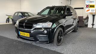BMW X3 XDrive20i High Executive, Cruise control, Airco, Nav, Panorama dak