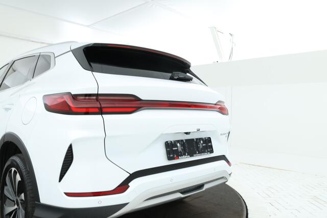 BYD Seal U 1.5 T DM-i AWD Design 4 wheel drive trekgewicht 1500kg