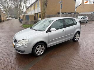 Volkswagen Polo (2002 - 2009)