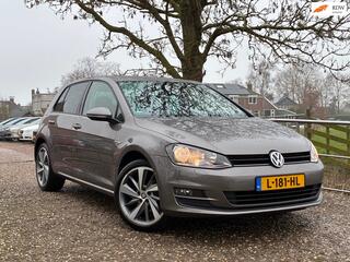 Volkswagen Golf VII