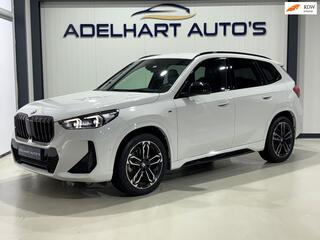 BMW X1 SDrive20i M Sport 170 PK Head Up / Navigatie full map / Camera / Lederen interieur / Cruise control / etc..