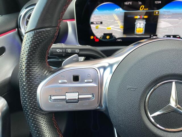 Mercedes-Benz A-Klasse 180 BUSINESS SOLUTION AMG PANORAMA NAVI CLIMA STOELVW CAME