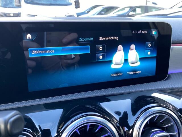 Mercedes-Benz A-Klasse 180 BUSINESS SOLUTION AMG PANORAMA NAVI CLIMA STOELVW CAME