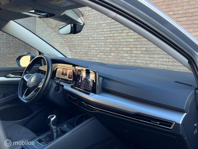 Volkswagen Golf 1.5 TSI Style| PANO| LED| Stuur&Stoel Verw.